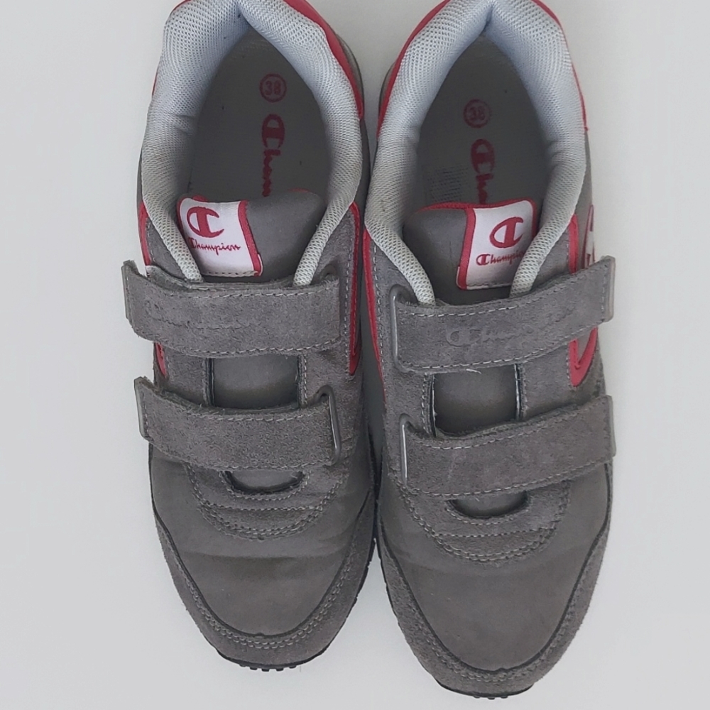 Champion sneakers